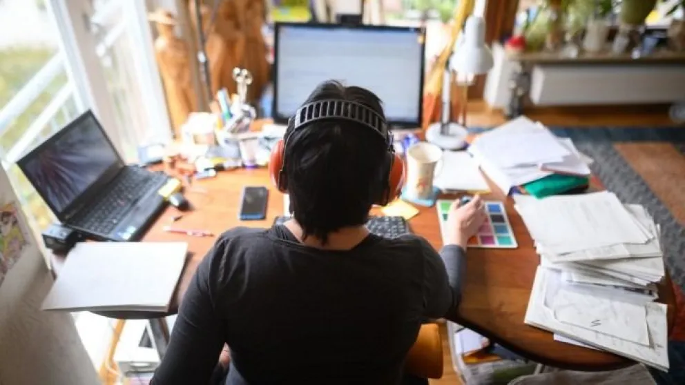 Cuáles son las mejores plataformas para encontrar trabajo home office y cobrar en dólares desde Argentina