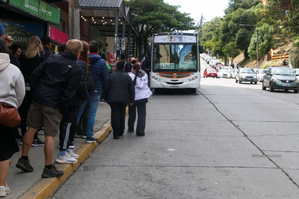 Weretilneck garantizó el subsidio provincial al transporte para todo el año