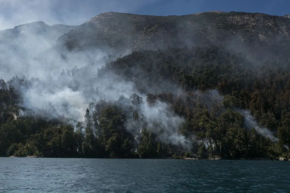 Sorprenden a prestadores y guías no habilitados que ofrecen catering con fuego en áreas prohibidas