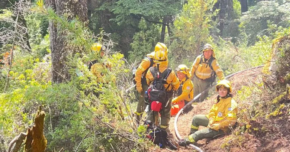 La lluvia no llegó y el incendio en el Cretón lleva consumidas cerca de 600 hectáreas