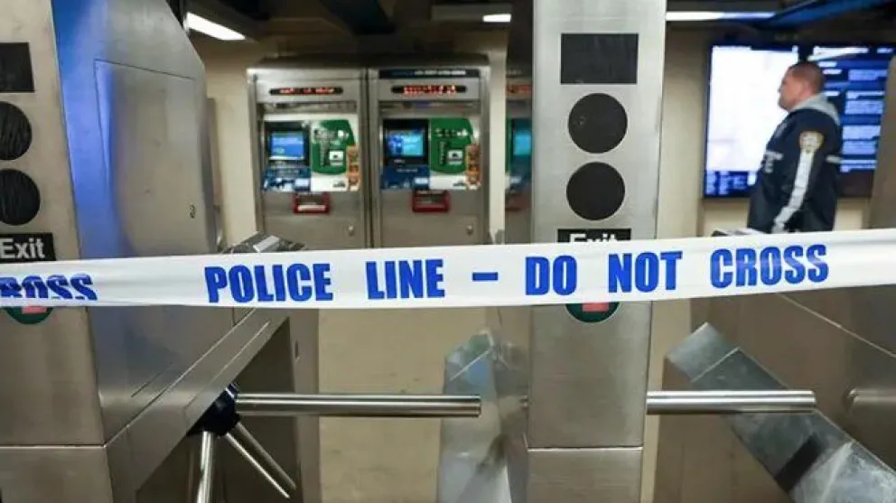 Un tiroteo en el subte de Nueva York dejó un muerto y cinco heridos