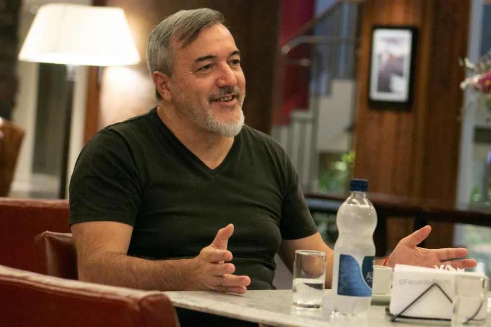 "¡Yo te dije que no te iba a dar la nafta!", lanzó Aguiar en su cuenta de X, refiriéndose a la partida de Larsen (foto: Facundo Pardo). 