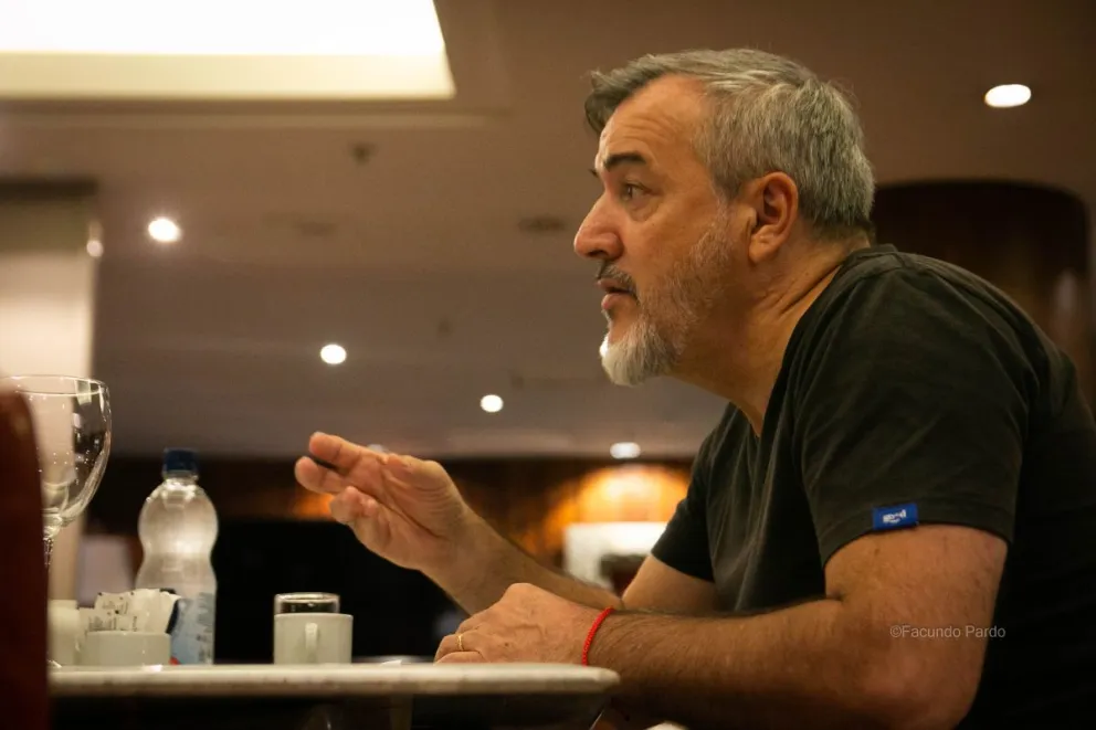 Para Aguiar, Ernesto Guevara fue "alguien que defendió el sueño de la patria grande y una Latinoamérica unida, una persona que luchó por la igualdad y una justa distribución de la riqueza” (foto: Facundo Pardo).