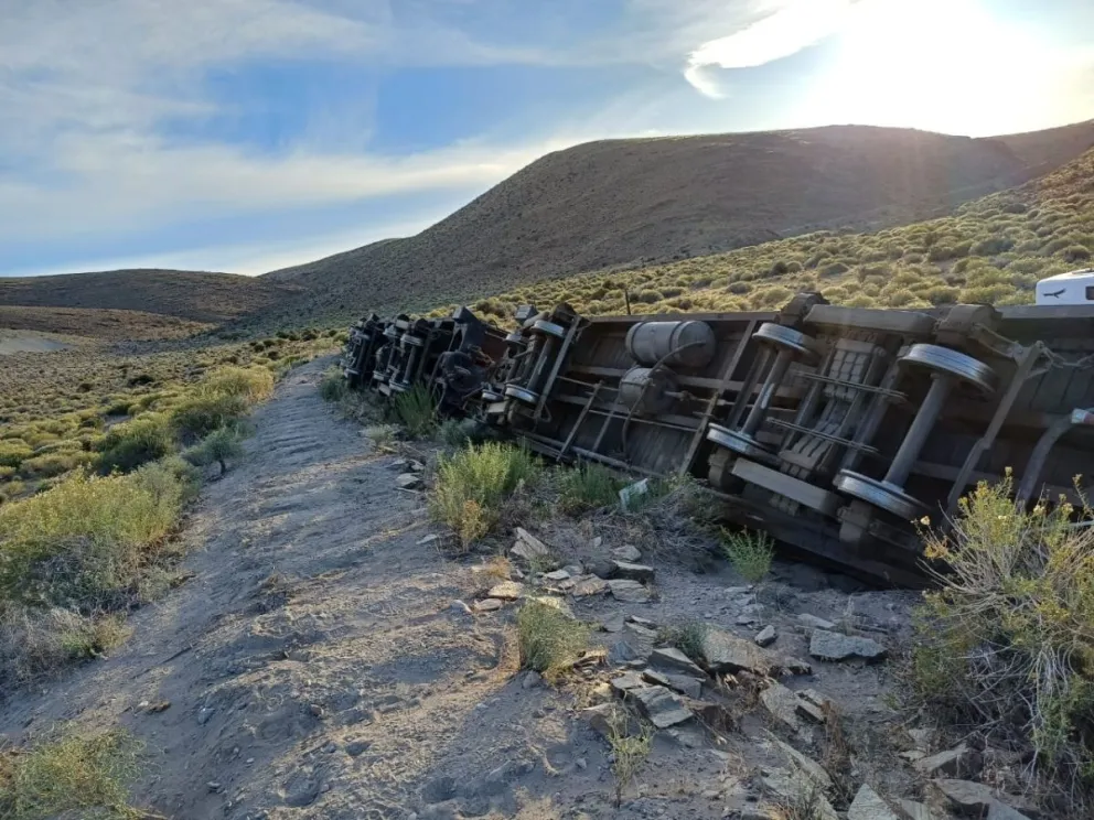 Recuperan la histórica Trochita tras meses de abandono