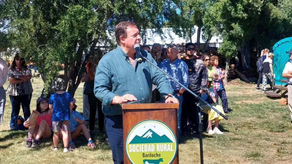 Weretilneck anunció medidas para acompañar al sector rural