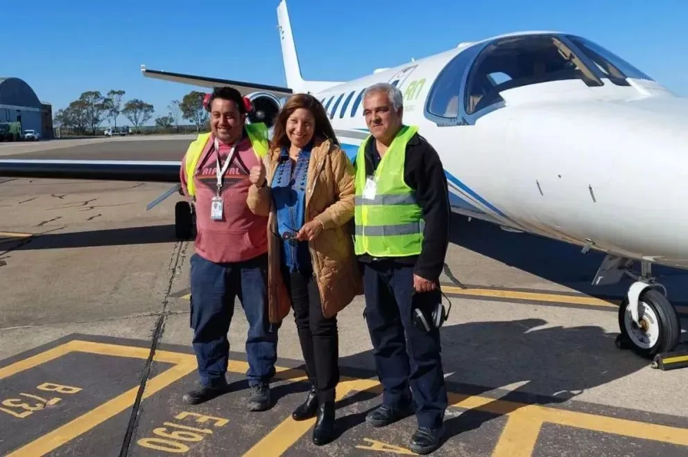 Río Negro pondrá en venta el cuestionado avión que compró Arabela Carreras