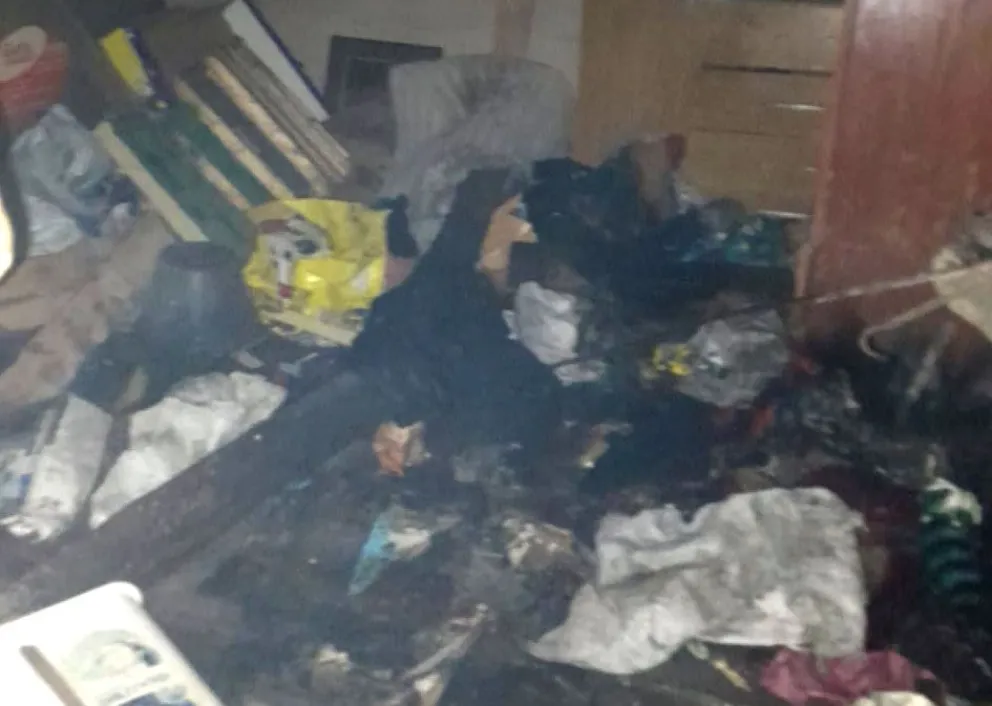 Explosión en una vivienda cuando un hombre dormía
