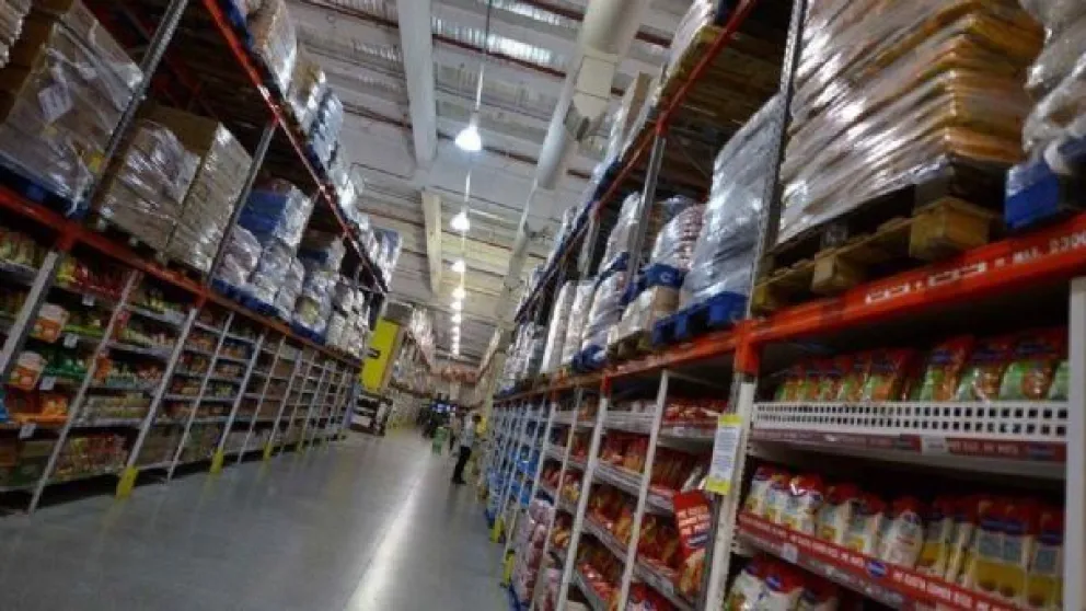 Aumentos en enero: los precios mayoristas subieron 18% y la construcción un 15,5%