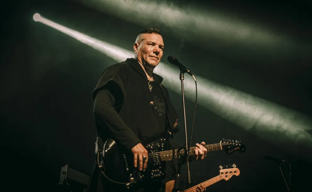 El líder de Catupecu Machu, Fernando Ruiz Díaz, sufrió un ACV y se canceló la gira europea