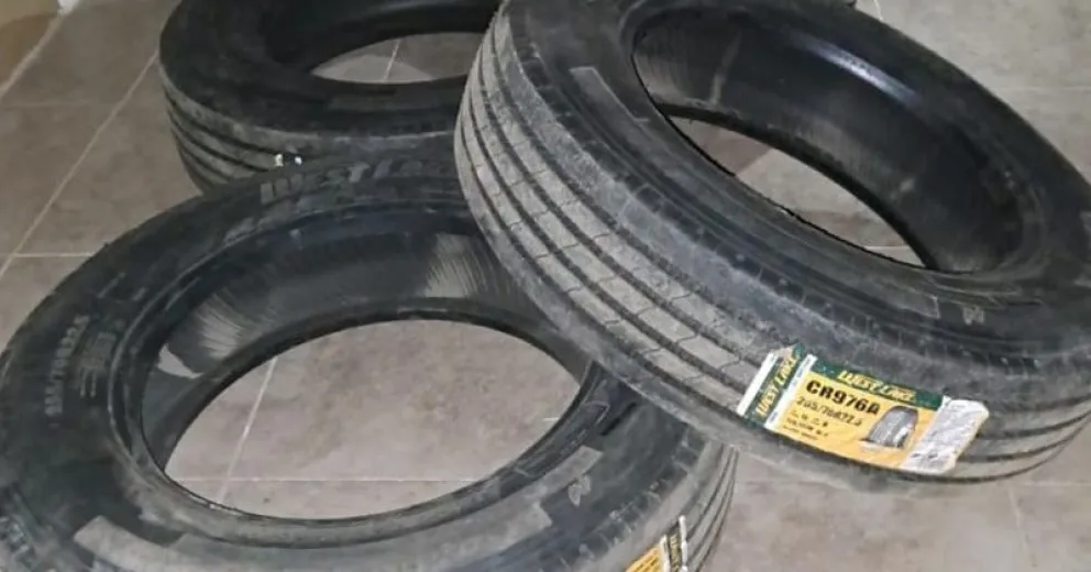 Recuperaron cubiertas y otros elementos que fueron sustraídos de una empresa