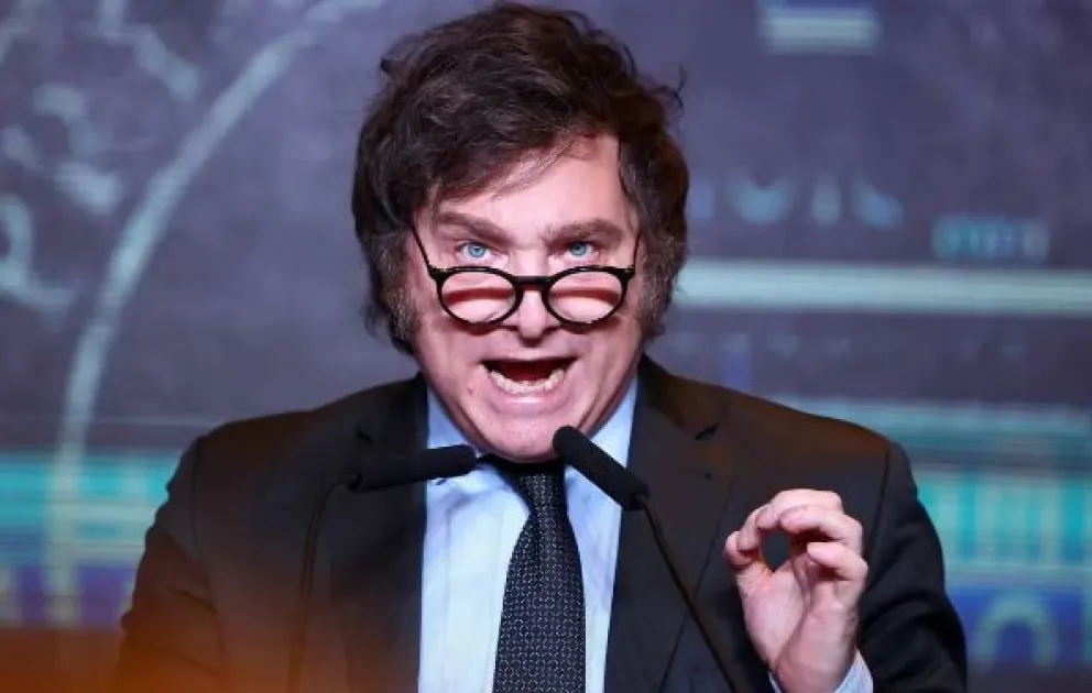 El Gobierno exige a los gobernadores que apoyen el DNU y la Ley Ómnibus para llegar a un pacto fiscal