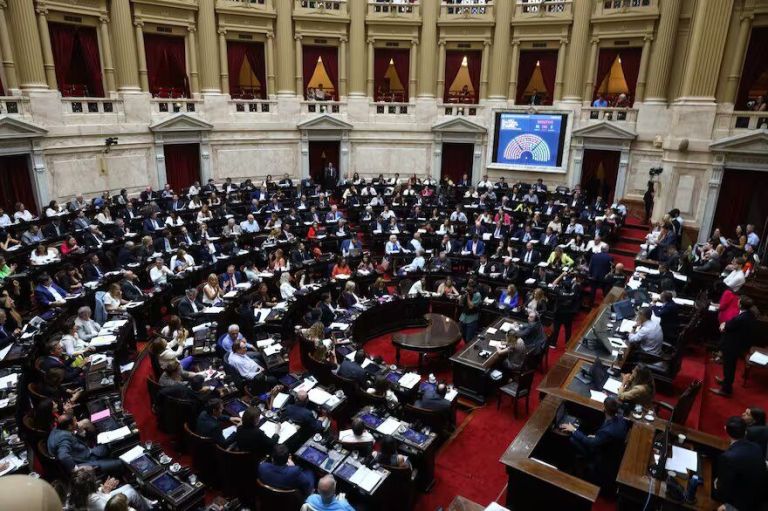 Convocaron Para El Jueves A La Comisión Bicameral Que Tratará El Dnu Del Gobierno Diario El 3868