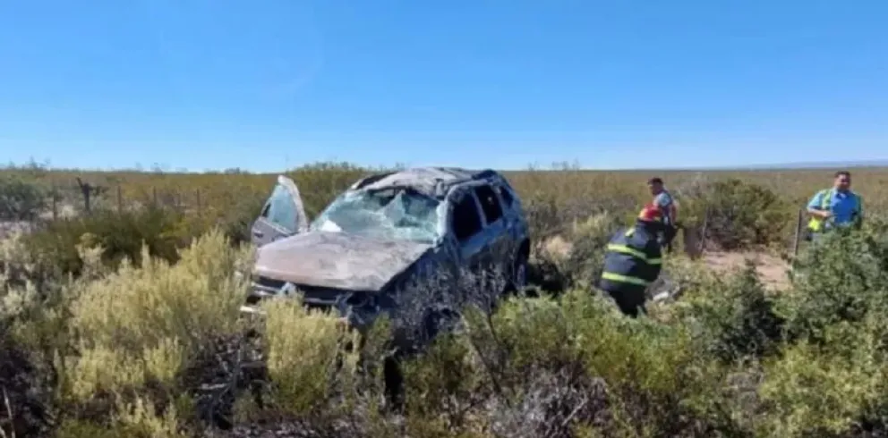 Susto por otro aparatoso vuelco en la accidentada Ruta 237 