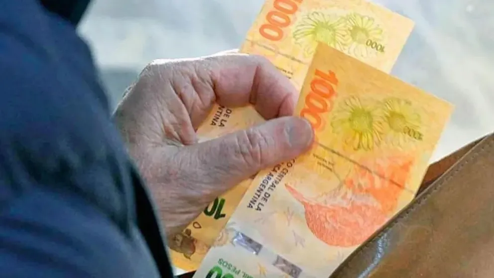 Se confirmó que los jubilados recibirán un bono de 70.000 pesos