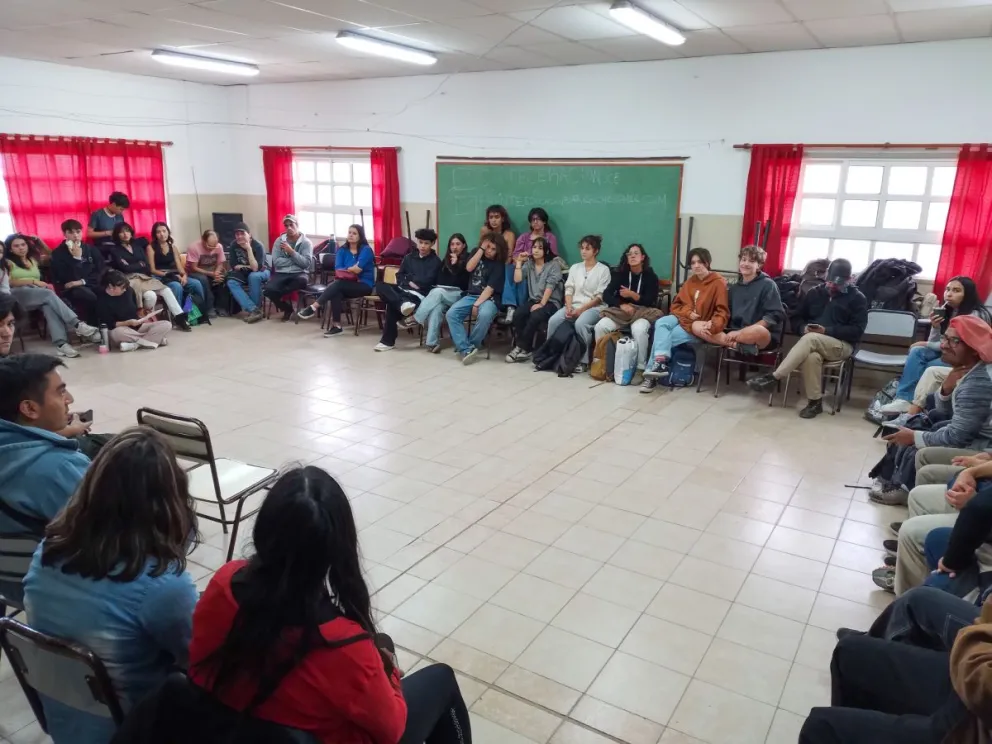 Sigue vigente la resolución que implementó el boleto estudiantil gratuito para todos los niveles