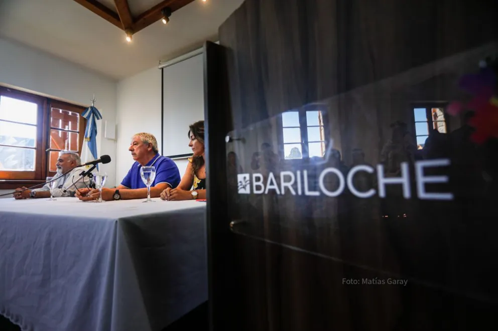 El intendente dijo que si no se aprueba la emergencia, no podrá entregar lotes sociales