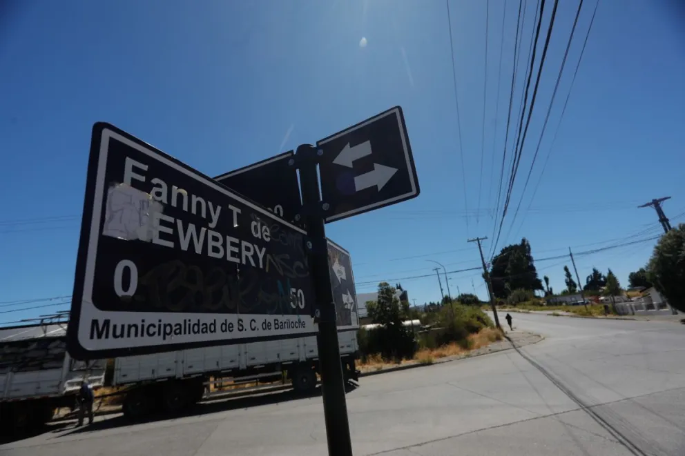 Un clásico de los albores: los Newbery versus los Jones