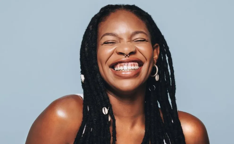 Cómo hacer reír a cada signo del Zodiaco: Descubre su sentido del humor único