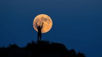 Luna llena en Virgo: descubre cómo impacta a cada uno de los signos del zodiaco