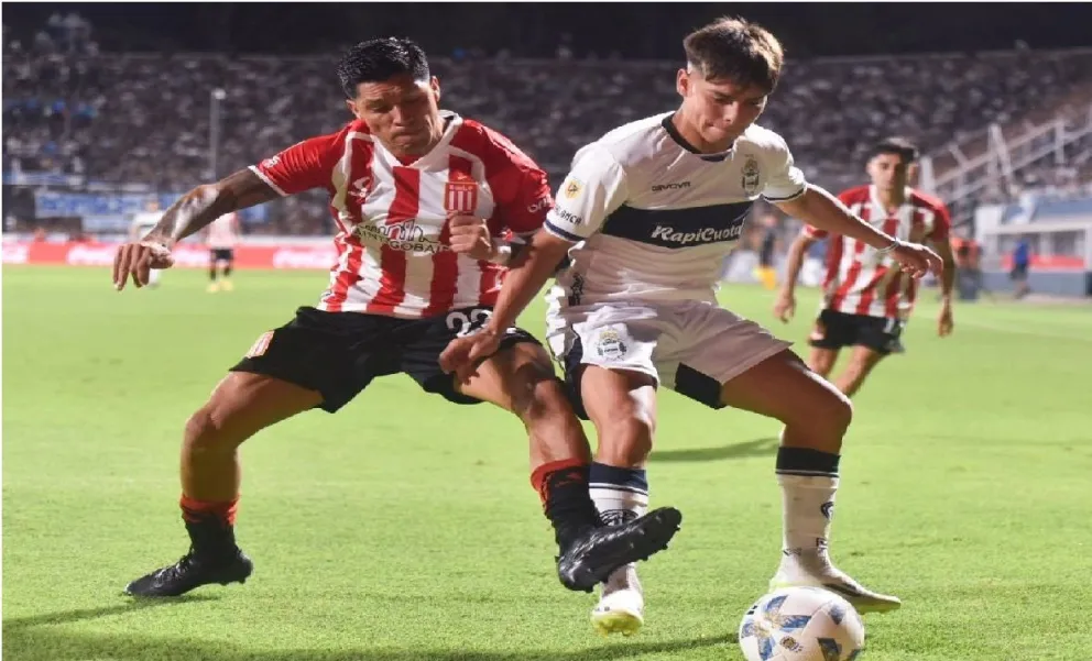 Empate sin goles en el “Bosque” en el clásico de La Plata