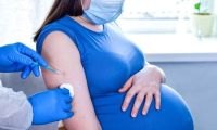 La vacuna VSR para embarazadas fue incorporada al Calendario Nacional
