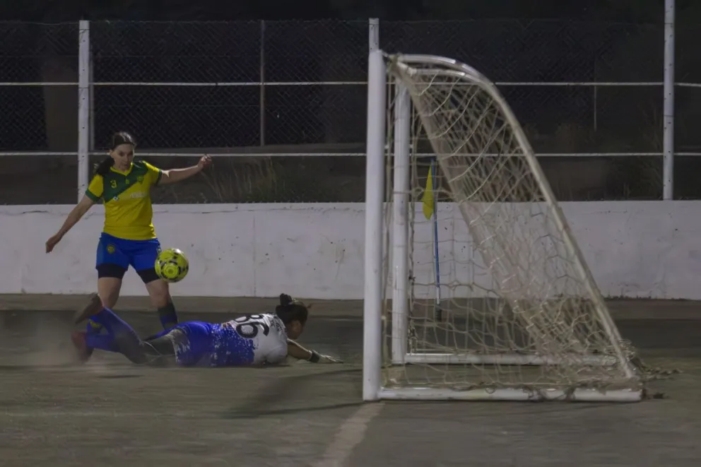 Impecable fecha de las damas de ADeFuL