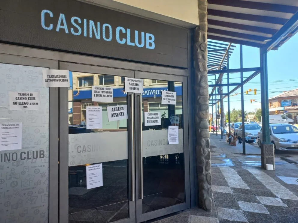 Trabajadores del Casino reclamaron recomposición salarial y recategorizaciones