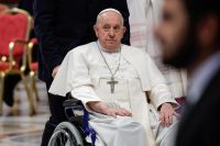 El Sumo Pontífice confirmó la enfermedad que padece