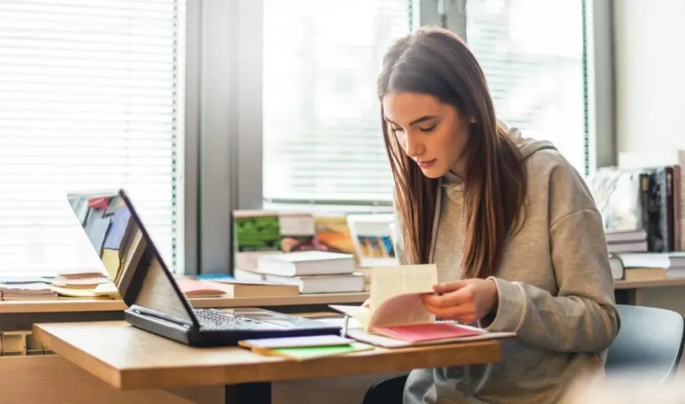 Mirá cuáles son los 5 signos más estudiosos del zodíaco
