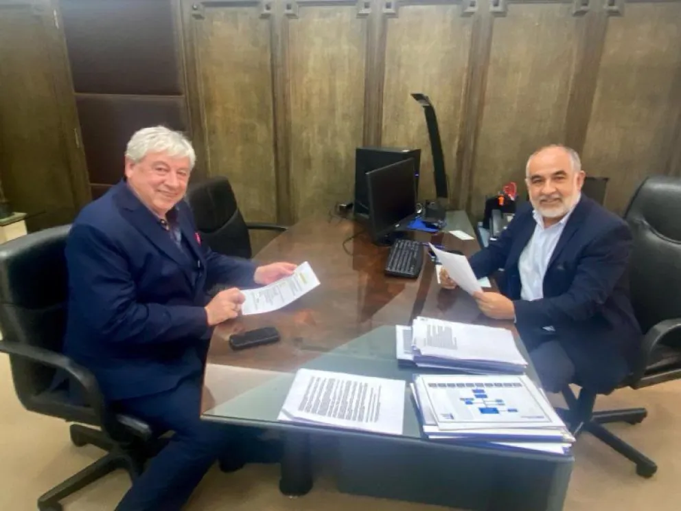 El intendente Walter Cortés se juntó en Buenos Aires con el director ejecutivo de la CNRT