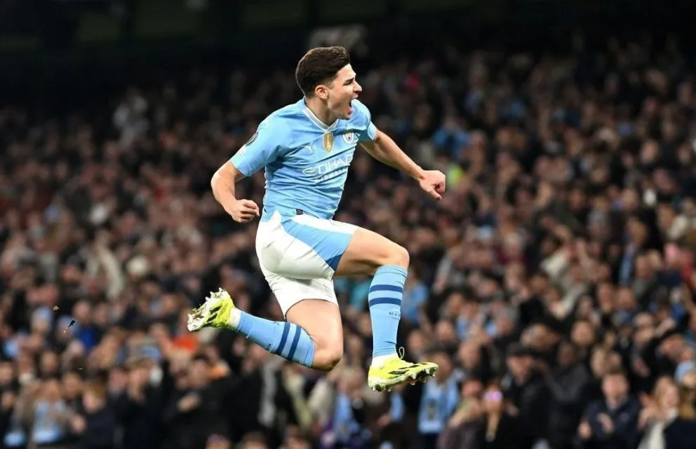 Julián facturó en la victoria y clasificación del Manchester City
