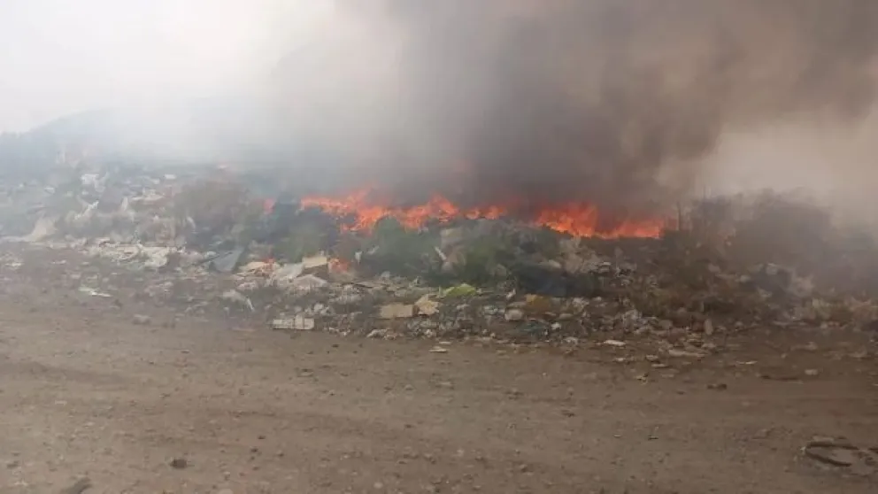 Controlan incendio en la planta de residuos urbanos de El Bolsón