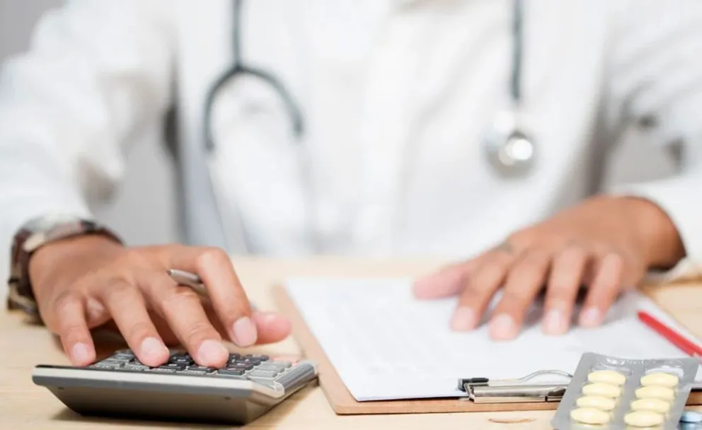 Las prepagas anuncian nuevos aumentos en sus cuotas que impactarán en abril