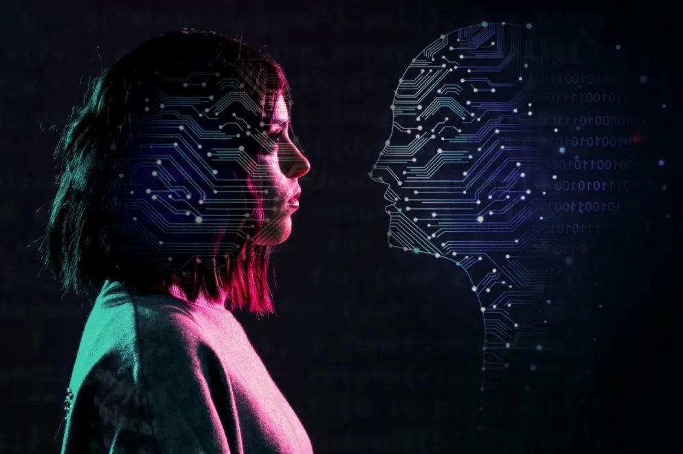 Estudio de la UNESCO revela prejuicios de la Inteligencia Artificial generativa contra las mujeres