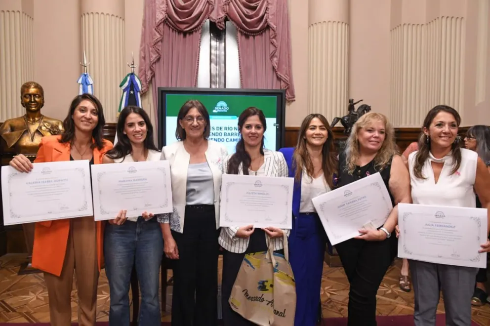 Mujeres empresarias rionegrinas se lucieron en el Senado