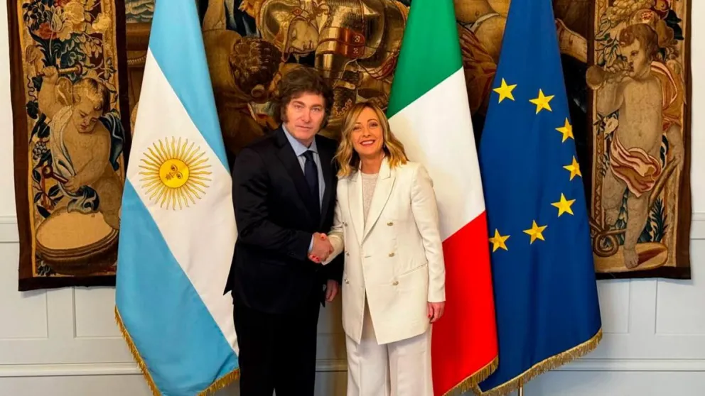 Giorgia Meloni invitó a Javier Milei a la cumbre del G7 en Italia
