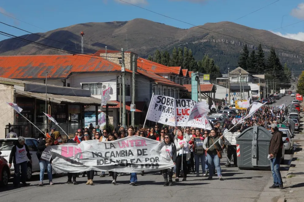 Trabajadores de la Educación piden nueva convocatoria a paritaria, de lo contrario, convocarán a Congreso Extraordinario (foto de archivo)