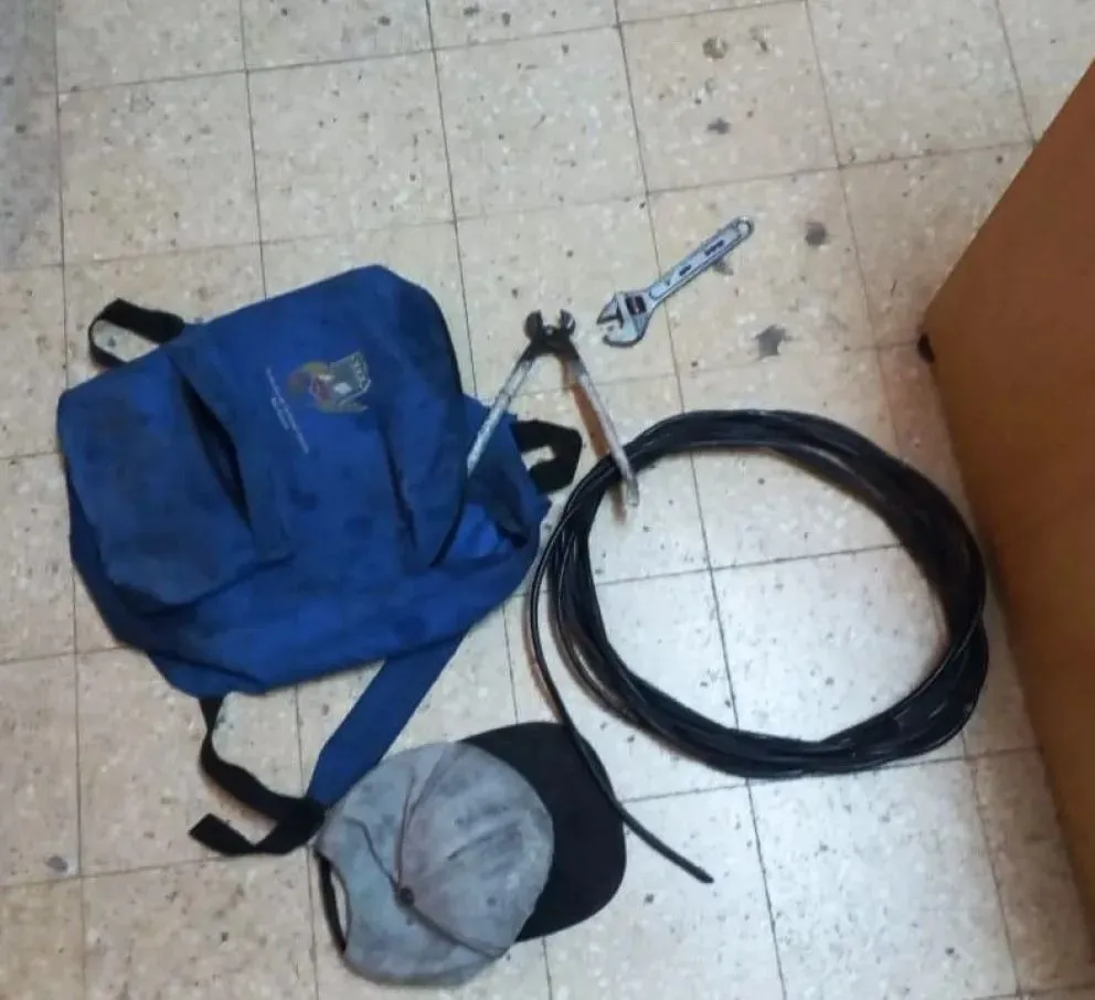 Robaba cables en la ciudad y fue detenido luego de monitorearlo por las cámaras de seguridad