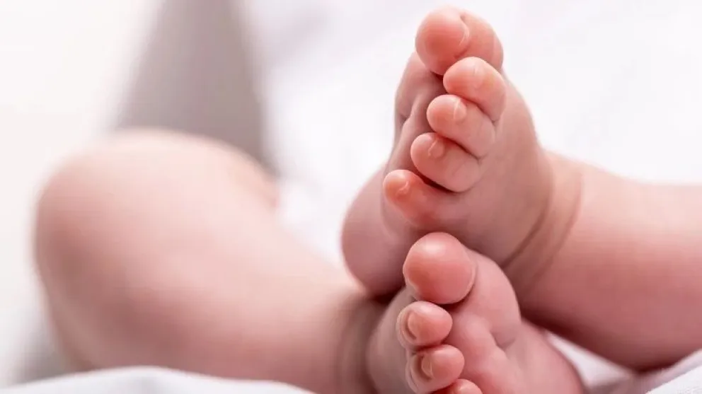 Ofreció a su beba por USD 500 y como no halló comprador la abandonó a un costado de la ruta