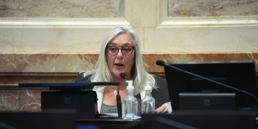 Amenazan de muerte a senadora:  “Cuando te crucemos por la calle te vamos a matar"