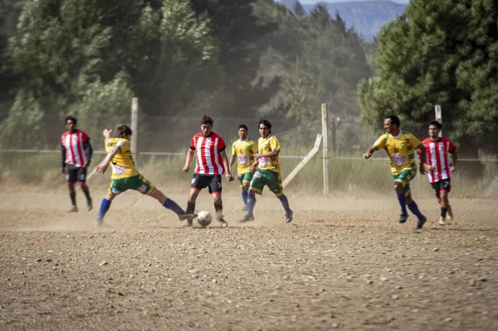 La Primera División A y B sale a la cancha