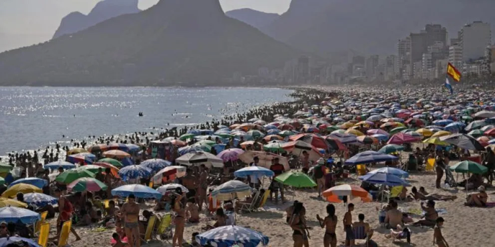 Récord de calor en Brasil: sensación térmica de 62,3 ºC en Rio de Janeiro