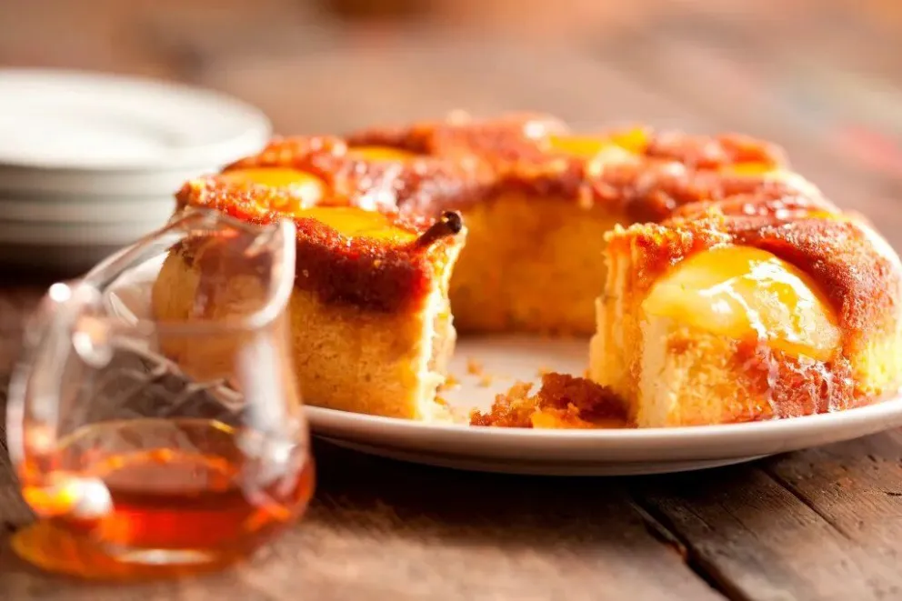 Paso a paso para hacer una torta invertida de peras, ¡deliciosa!