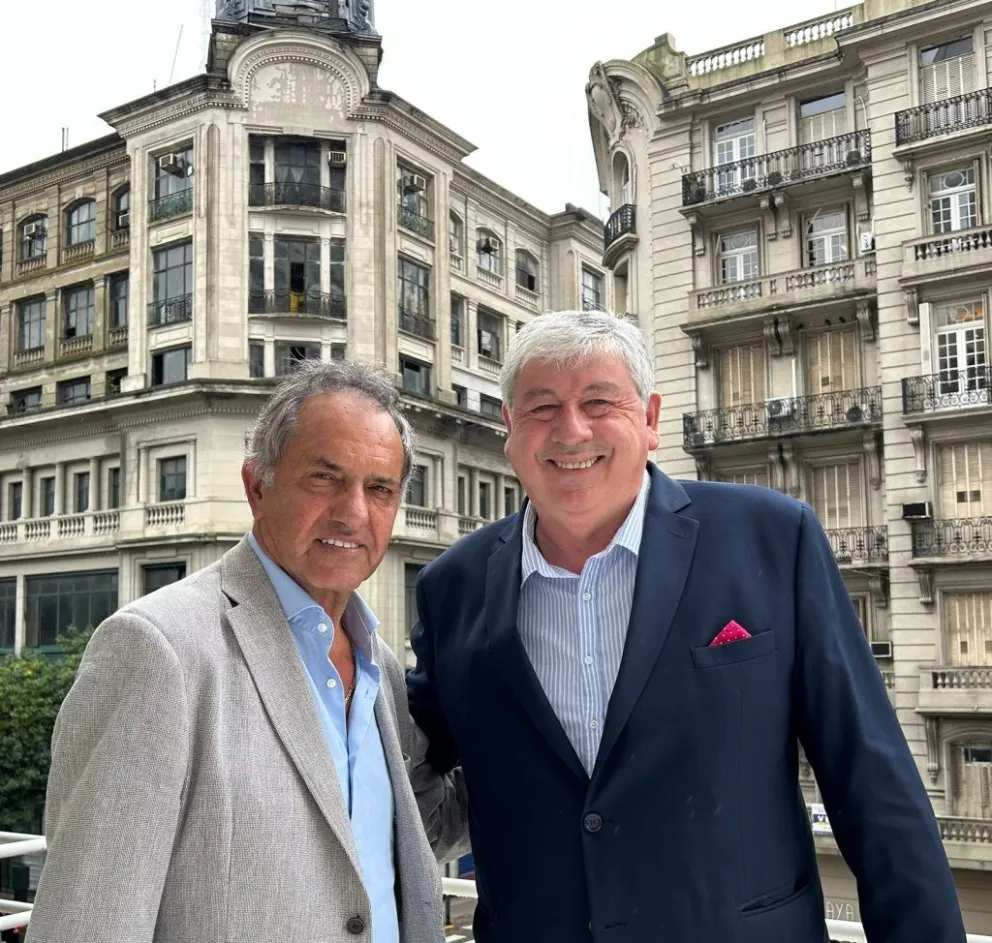 Con la mirada puesta en la actividad turística Cortés se reunió con Scioli en Buenos Aires