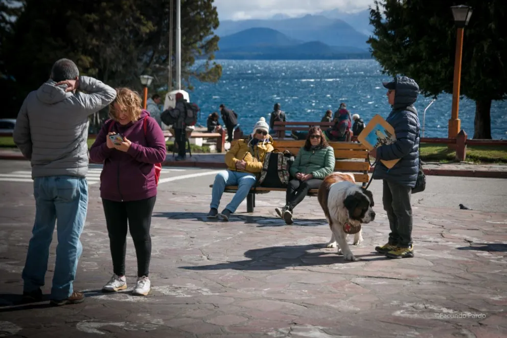 ¿Sigue la lluvia y el viento?