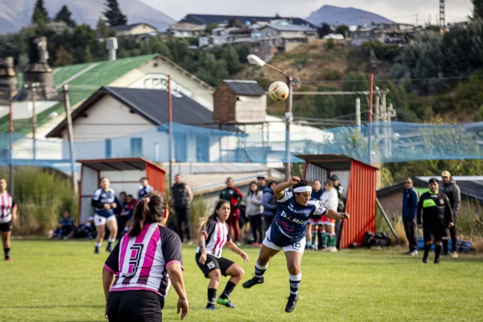 Hubo varias goleadas en el femenino