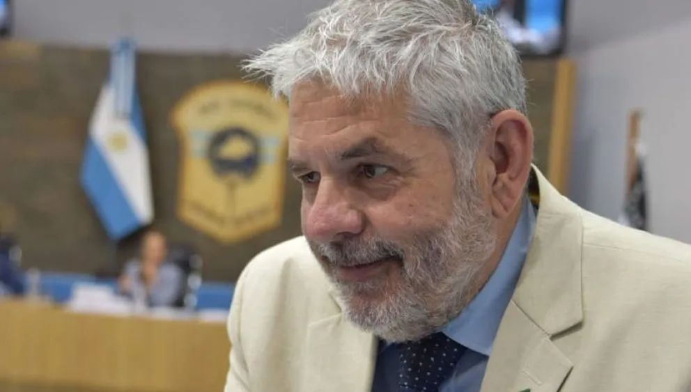 Weretilneck condenó la agresión y las amenazas sufridas por el intendente Albrieu