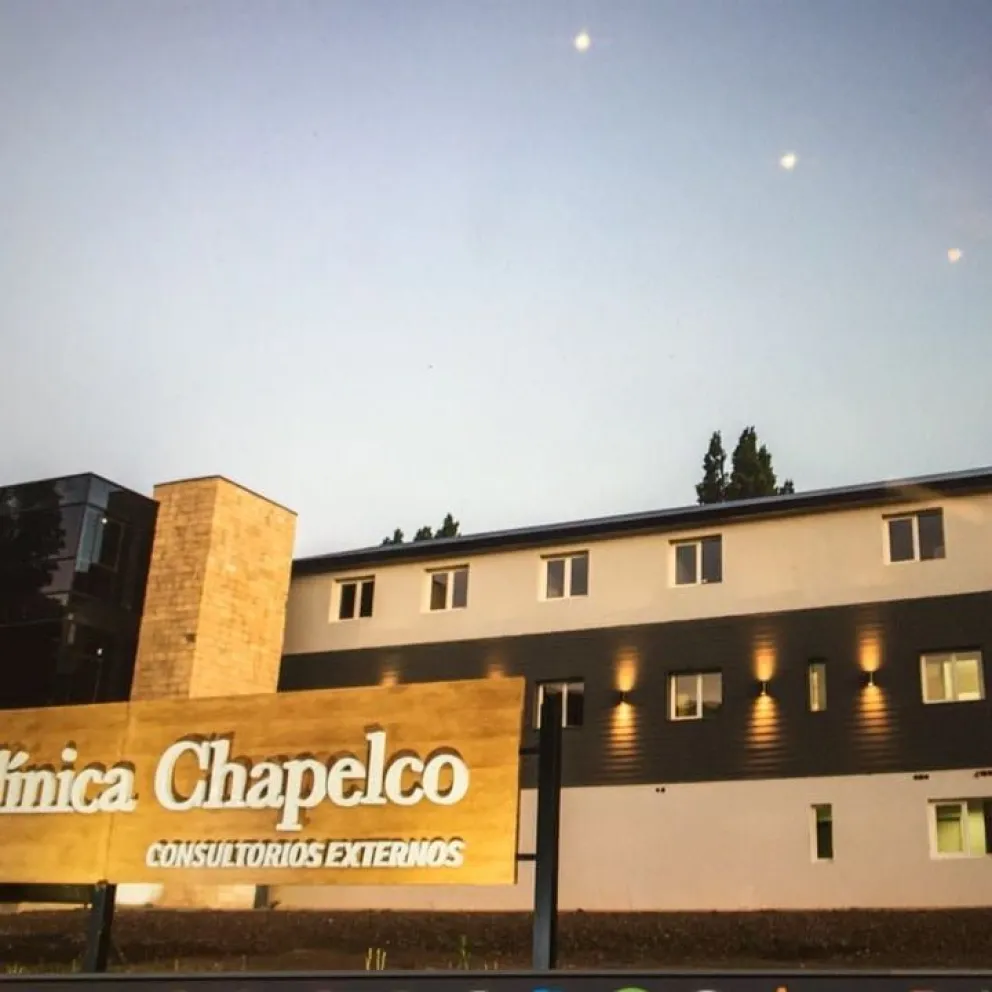 Denuncian que un efectivo policial se robó 10 ampollas de morfina de una clínica