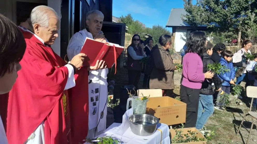 Domingo de Ramos en la casa comunitaria Jesús Misericordioso