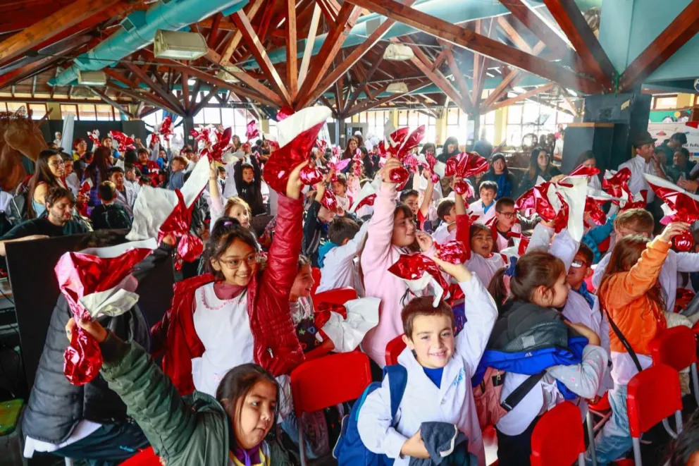 Colorida y alegre jornada en “Chocolateros por un día” en el Puerto de Bariloche